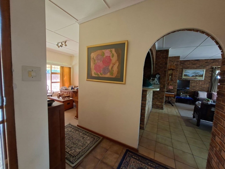 4 Bedroom Property for Sale in Vanrhynsdorp Western Cape